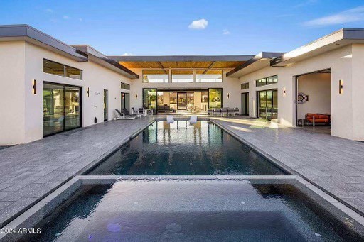 High-end concrete paver